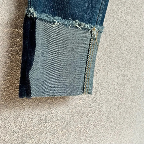 Vigoss Marley Straight Leg Mid-Rise Jeans-Blur Distressed Denim-Women’s 28-NEW - Picture 10 of 14